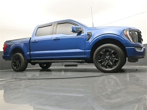 2022 Ford F-150 Lariat Luxury Package with Tow Tech Package and Black App