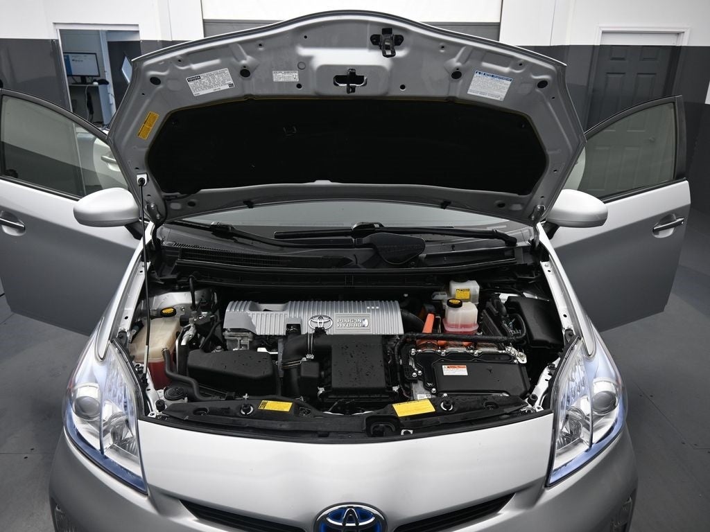 2013 Toyota Prius Plug-In Base