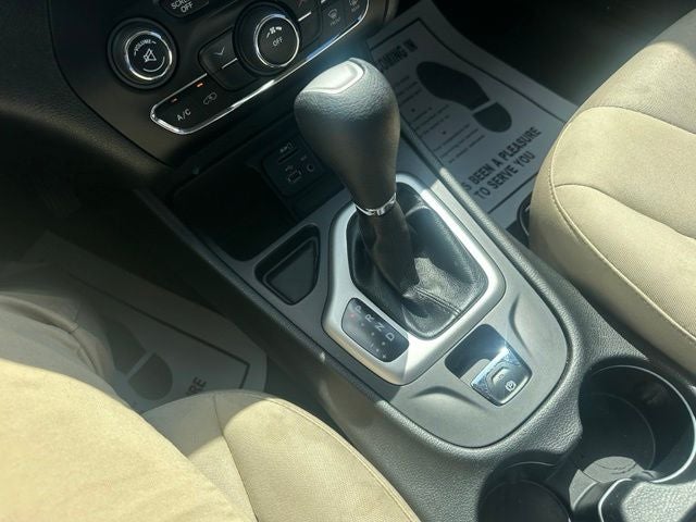 2015 Jeep Cherokee Sport