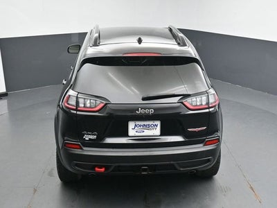 2022 Jeep Cherokee Trailhawk