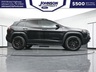 2022 Jeep Cherokee Trailhawk