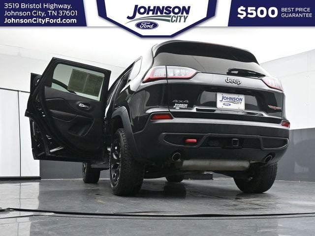 2022 Jeep Cherokee Trailhawk