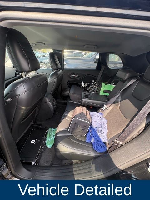 2020 Jeep Cherokee Altitude