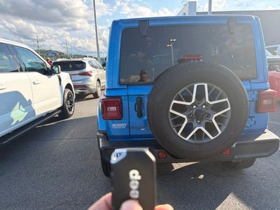2025 Jeep Wrangler Sahara