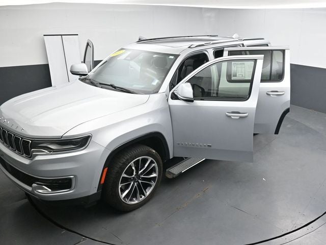 2022 Jeep Wagoneer Series III