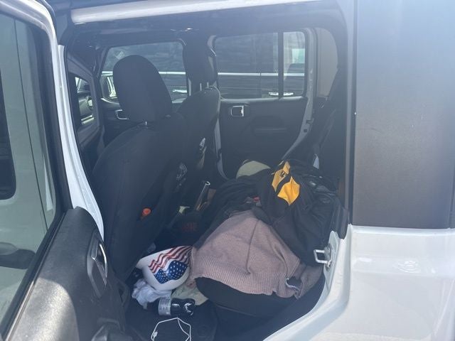 2022 Jeep Gladiator Willys