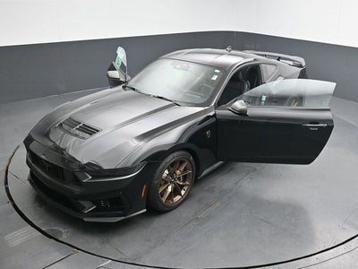 2025 Ford Mustang Dark Horse