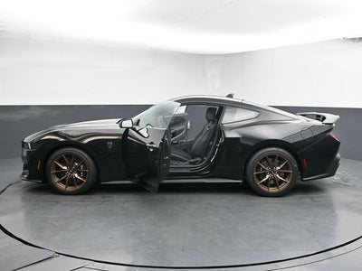 2025 Ford Mustang Dark Horse