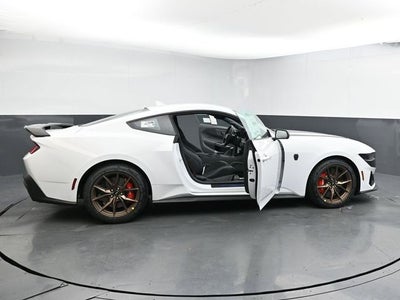 2026 Ford Mustang Dark Horse