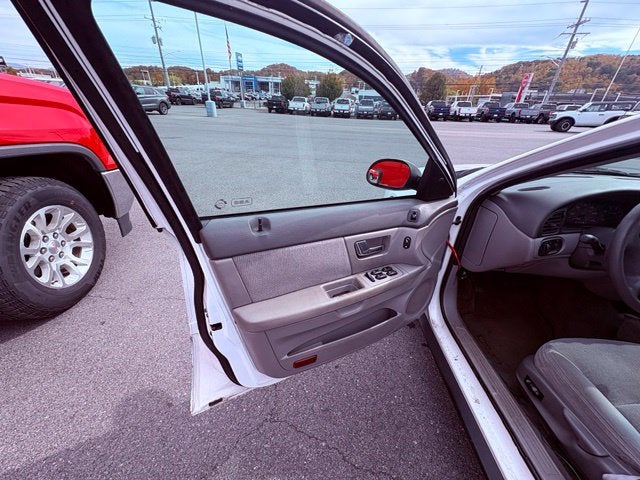 2002 Ford Taurus SES