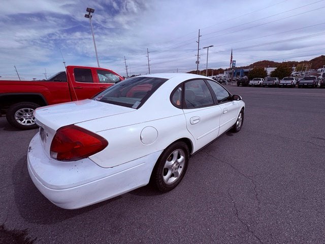 2002 Ford Taurus SES