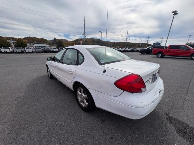 2002 Ford Taurus SES