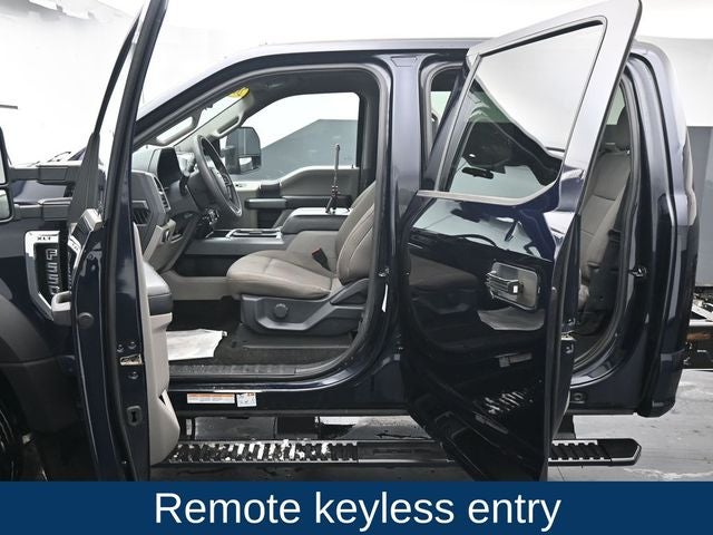 2022 Ford F-550SD XLT