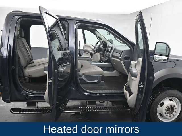 2022 Ford F-550SD XLT