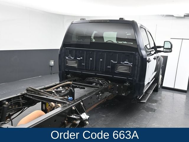 2022 Ford F-550SD XLT