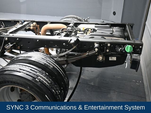 2022 Ford F-550SD XLT