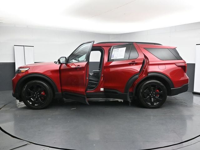 2022 Ford Explorer ST - Photo 38