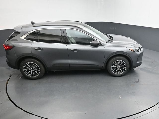 2025 Ford Escape Plug-In Hybrid Base