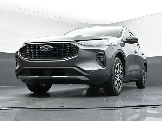 2025 Ford Escape Plug-In Hybrid Base