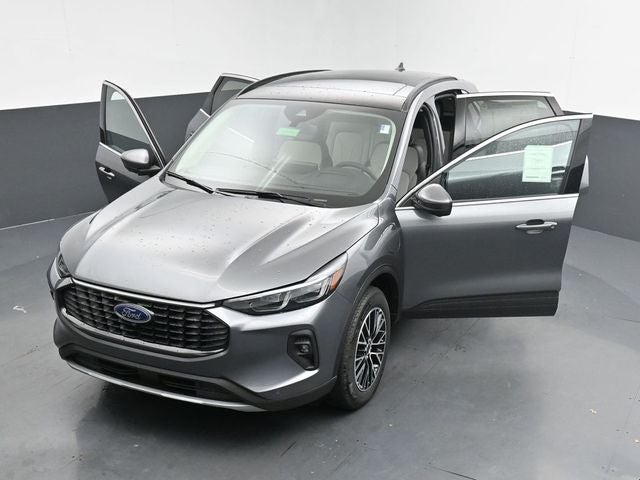 2025 Ford Escape Plug-In Hybrid Base