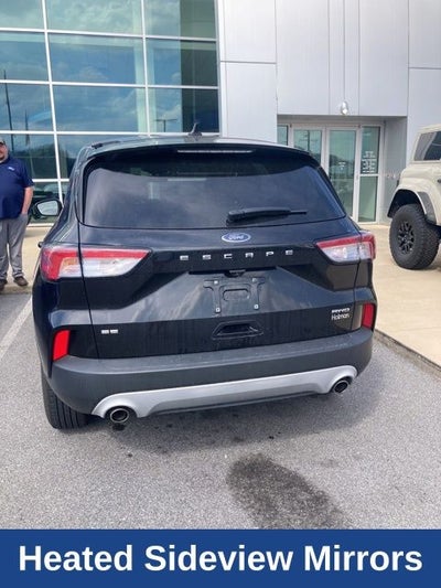 2022 Ford Escape SE