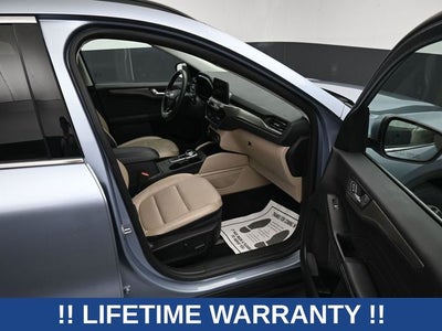 2022 Ford Escape Titanium