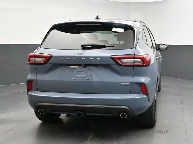 2026 Ford Escape Hybrid ST-Line Elite