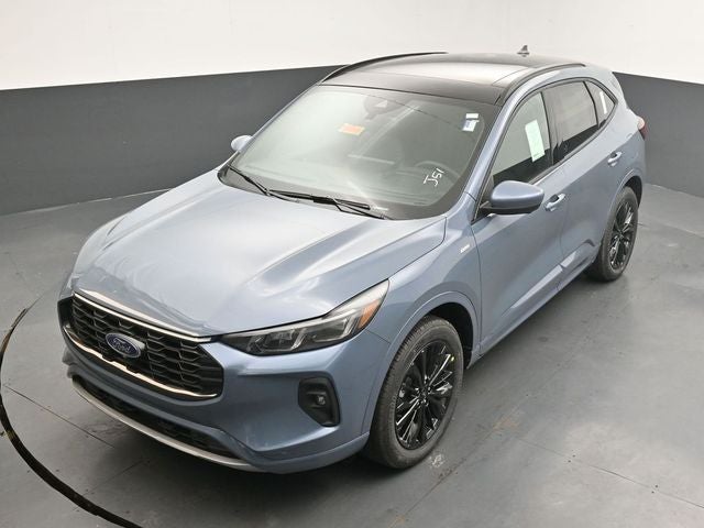 2026 Ford Escape Hybrid ST-Line Elite