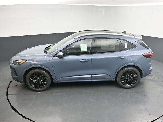 2026 Ford Escape Hybrid ST-Line Elite