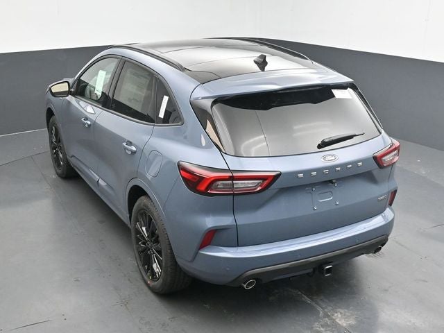 2026 Ford Escape Hybrid ST-Line Elite