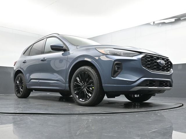 2026 Ford Escape Hybrid ST-Line Elite