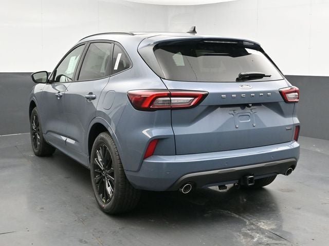 2026 Ford Escape Hybrid ST-Line Elite
