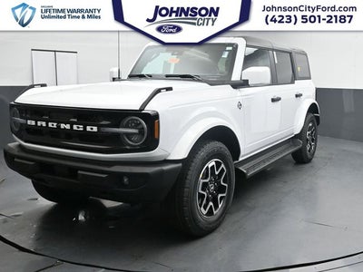 2026 Ford Bronco Outer Banks