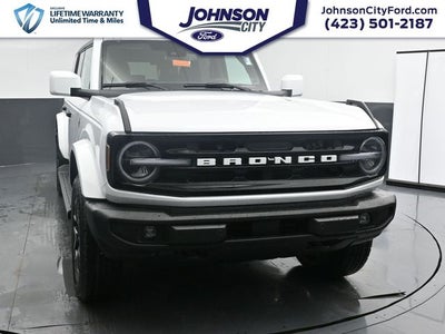 2026 Ford Bronco Outer Banks