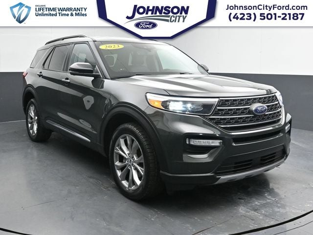 2023 Ford Explorer XLT