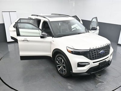 2022 Ford Explorer ST-Line