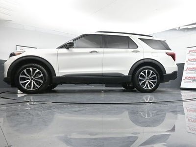 2022 Ford Explorer ST-Line