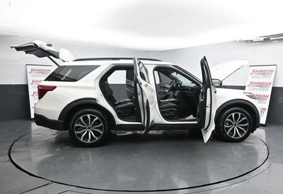 2022 Ford Explorer ST-Line