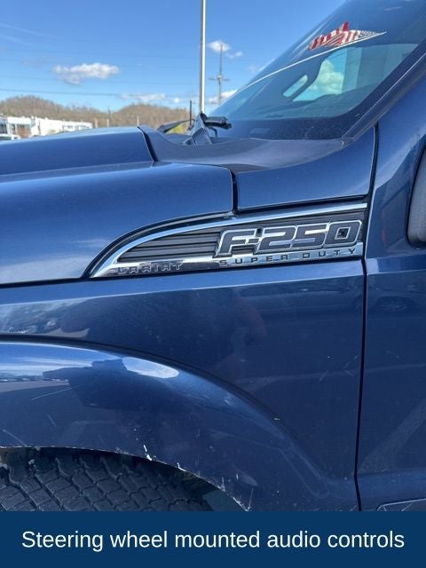 2015 Ford F-250SD Lariat