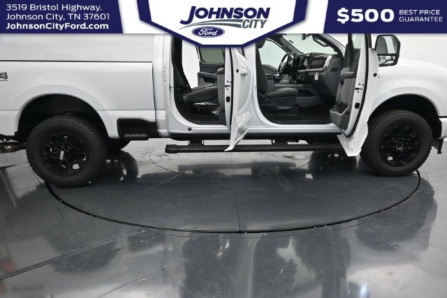 2027 Ford F-250SD XLT