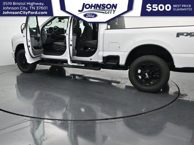 2027 Ford F-250SD XLT
