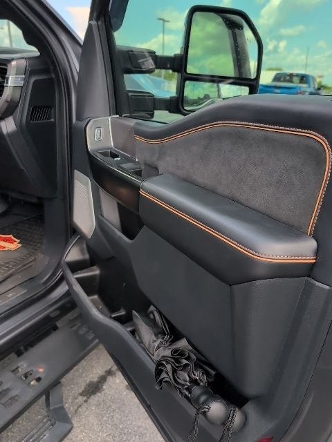 2024 Ford F-250SD Platinum
