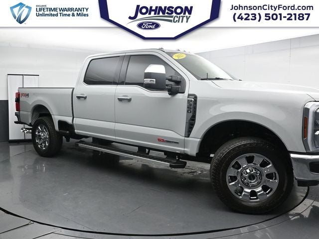 2025 Ford F-350SD Lariat