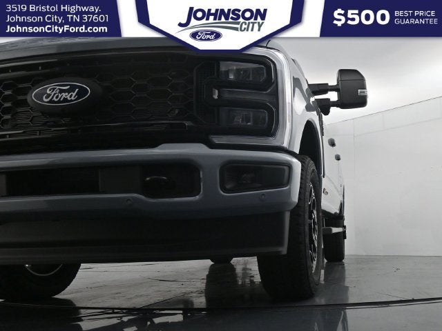 2027 Ford F-350SD Lariat