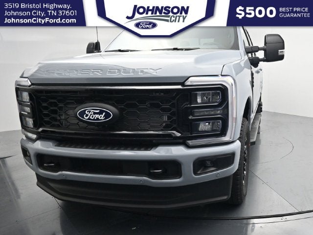 2027 Ford F-350SD Lariat