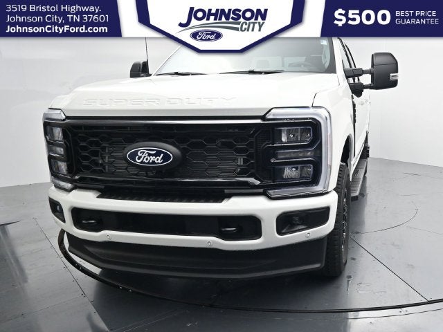 2027 Ford F-350SD Lariat