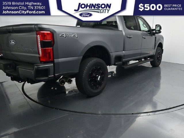 2027 Ford F-350SD Lariat