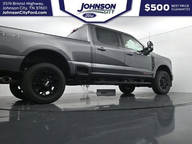 2027 Ford F-350SD Lariat