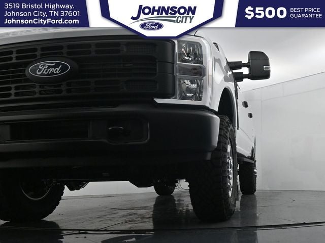 2027 Ford F-350SD XL