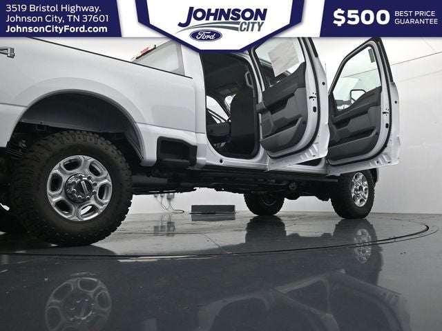 2027 Ford F-350SD XL